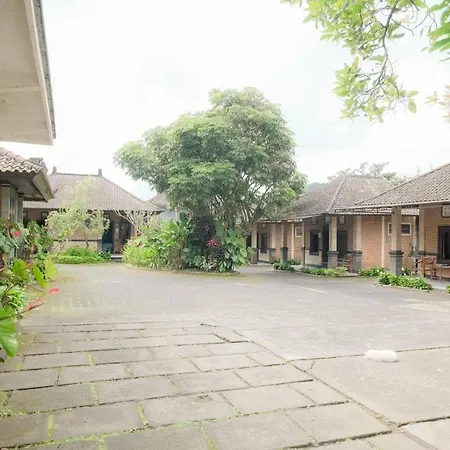 Pelangi Homestay Bedugul Redpartner