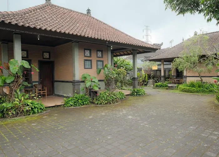 Hotel Pelangi Redpartner 2*