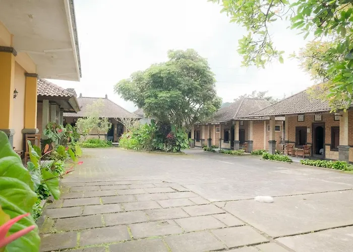 Hotel Pelangi Redpartner 2*