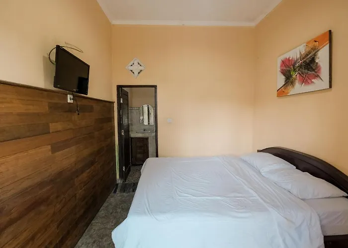 Pelangi Redpartner Hotel 2*